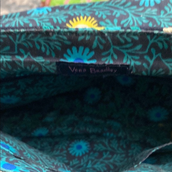 EUC Vera Bradley Floral Quilted Women's Bag - Blue - Picture 5 of 6